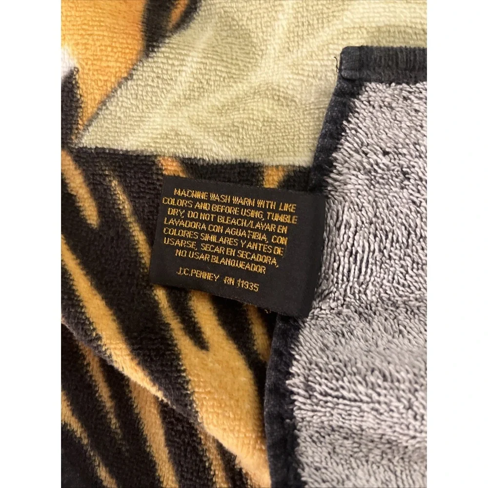 Beach Towel Sun Days 100% Cotton JC Penney Made in Brazil‎ Tigers